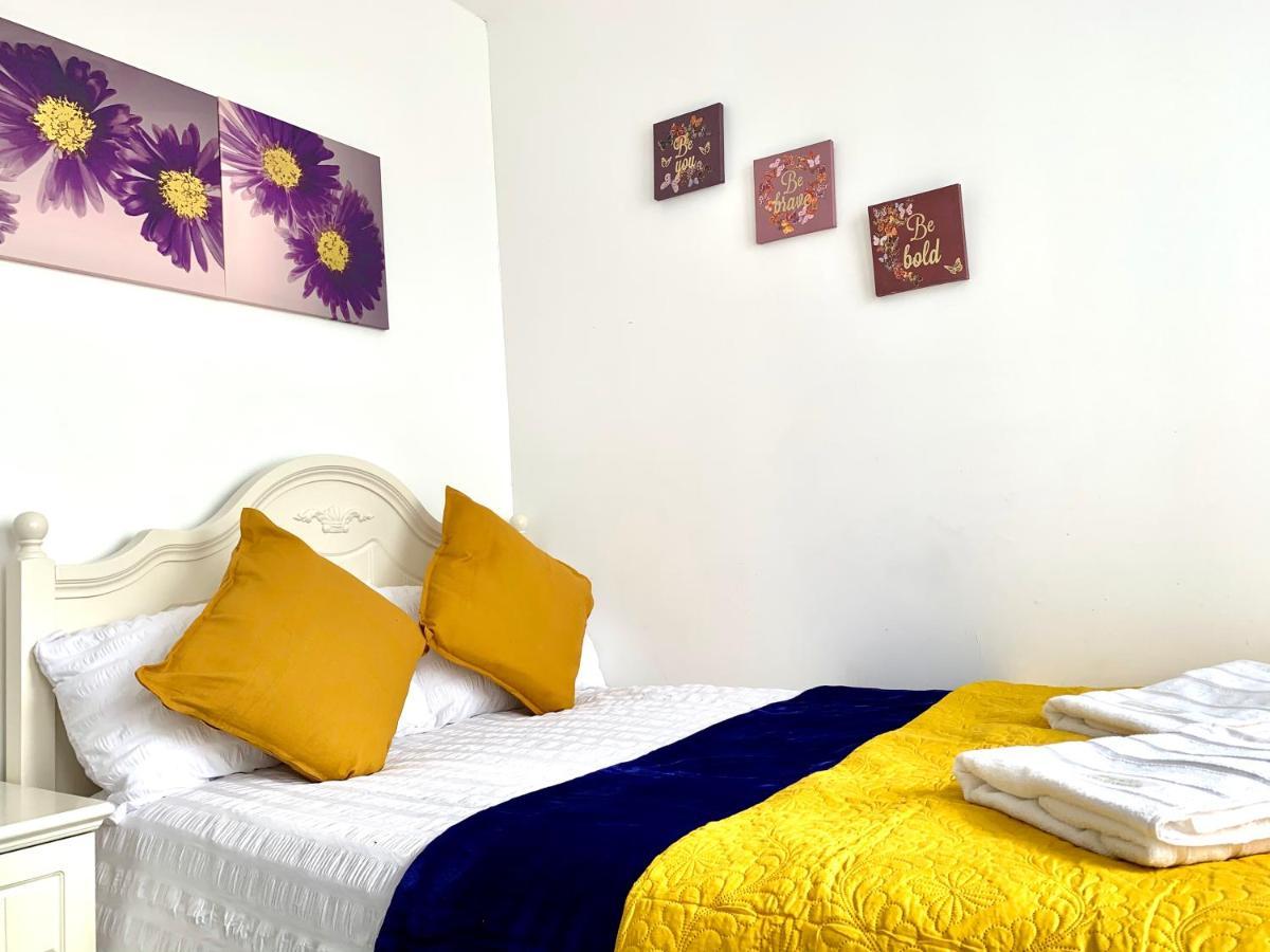 2-Bedrooms Modern Apartment Next To Velodrome, Lounge, Balcony, Parking, Abba London Eksteriør bilde
