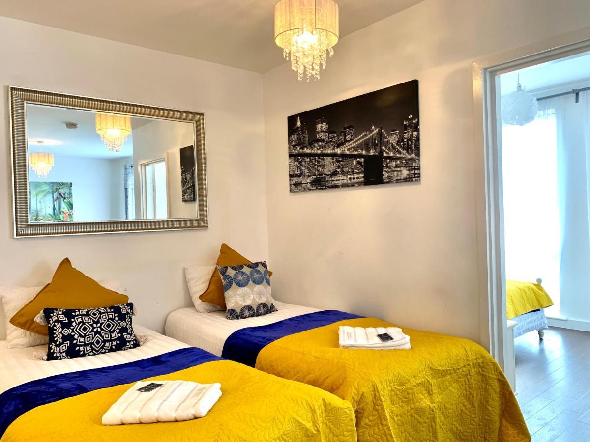 2-Bedrooms Modern Apartment Next To Velodrome, Lounge, Balcony, Parking, Abba London Eksteriør bilde