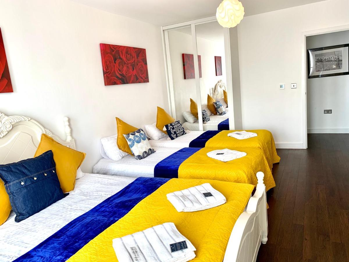 2-Bedrooms Modern Apartment Next To Velodrome, Lounge, Balcony, Parking, Abba London Eksteriør bilde