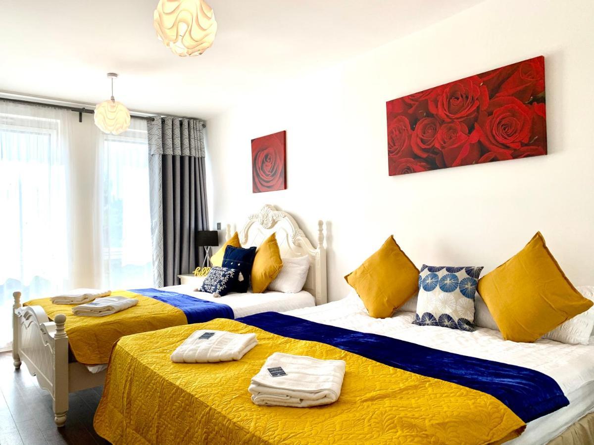 2-Bedrooms Modern Apartment Next To Velodrome, Lounge, Balcony, Parking, Abba London Eksteriør bilde