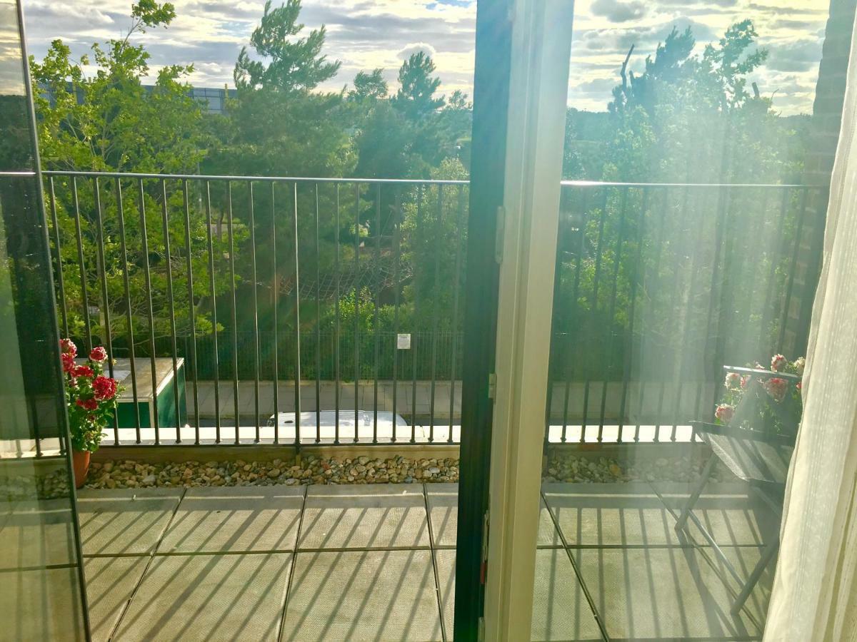 2-Bedrooms Modern Apartment Next To Velodrome, Lounge, Balcony, Parking, Abba London Eksteriør bilde