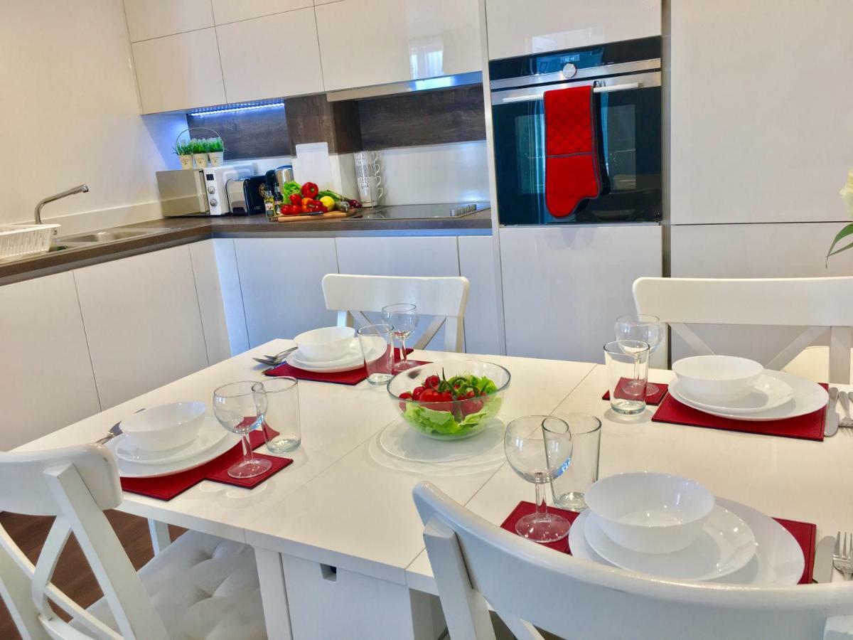 2-Bedrooms Modern Apartment Next To Velodrome, Lounge, Balcony, Parking, Abba London Eksteriør bilde