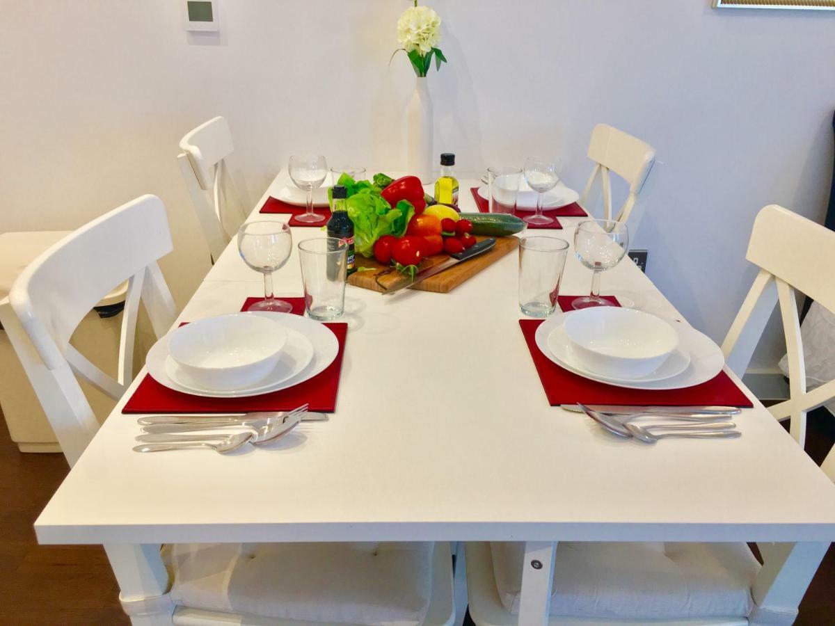 2-Bedrooms Modern Apartment Next To Velodrome, Lounge, Balcony, Parking, Abba London Eksteriør bilde